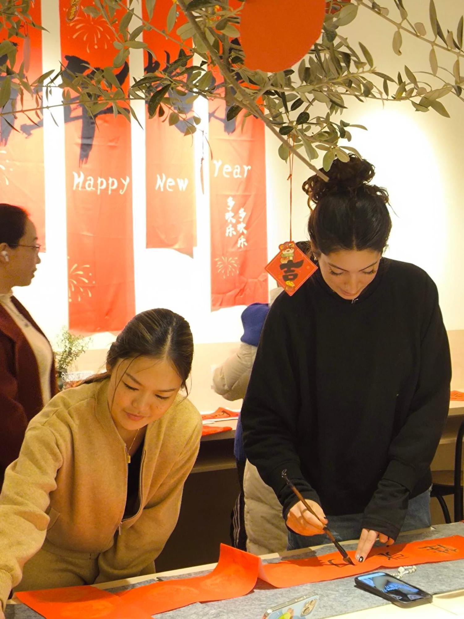 Hi Cozy International Youth Hostel East Nanjing Road & The Bund - Free Gym Shanghai Bagian luar foto